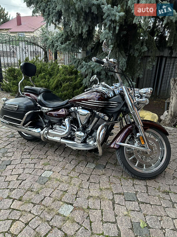 Yamaha Stratoliner XV1900