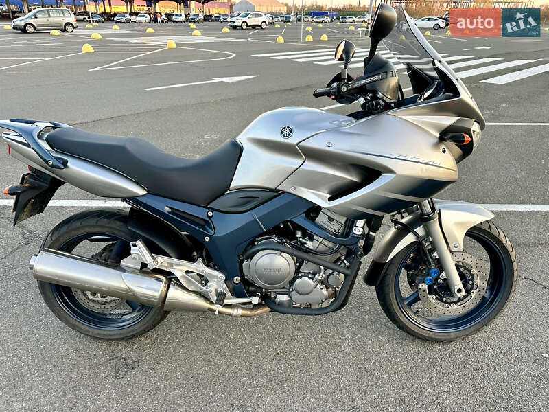 Мотоцикл Многоцелевой (All-round) Yamaha TDM 900