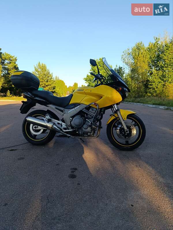 Мотоцикл Круизер Yamaha TDM 900
