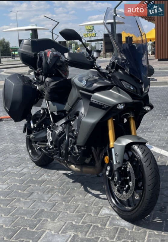 Мотоцикл Спорт-туризм Yamaha Tracer 9