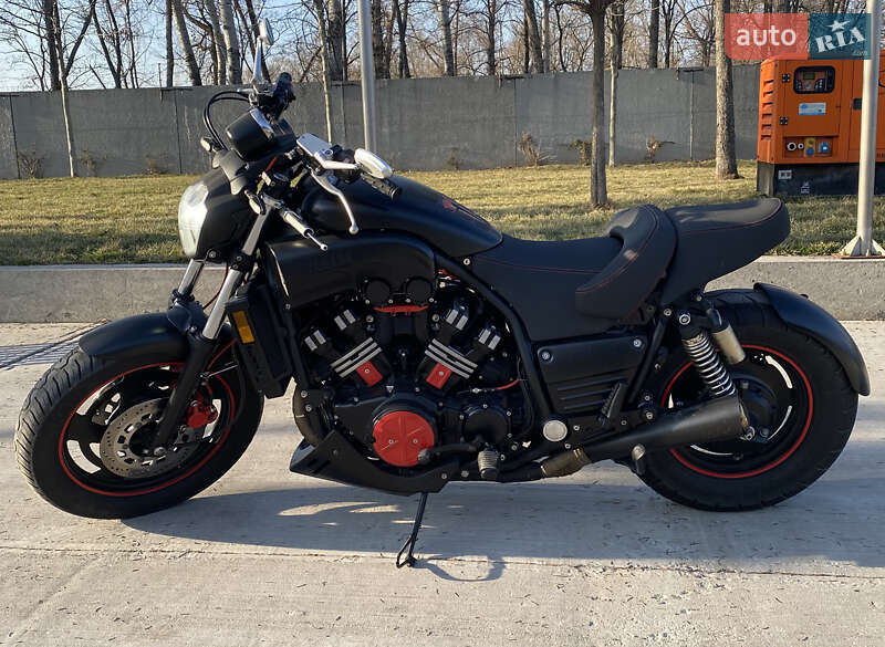 Yamaha V-Max 1200
