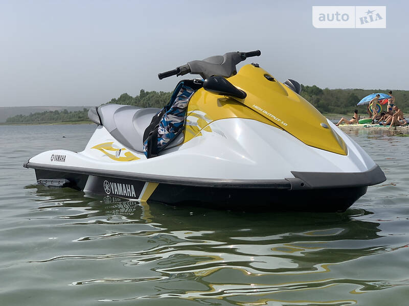 Водный транспорт Yamaha VX