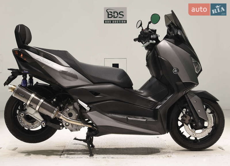 Мото Yamaha X-Max 250