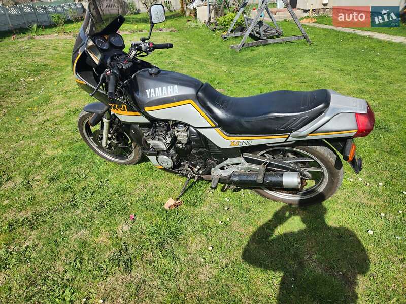 Мото Yamaha XJ-600