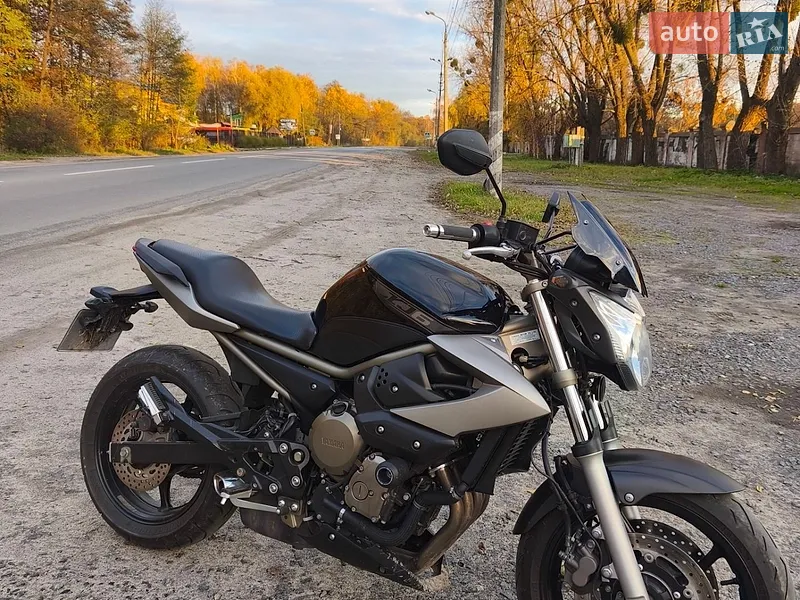 Yamaha XJ6 2010