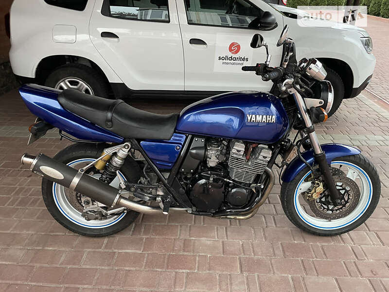 Мотоцикл Без обтікачів (Naked bike) Yamaha XJR 400