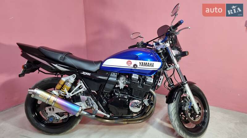 Мотоцикл Без обтекателей (Naked bike) Yamaha XJR 400