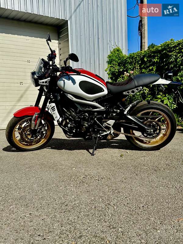 Мотоцикл Классик Yamaha XSR 900