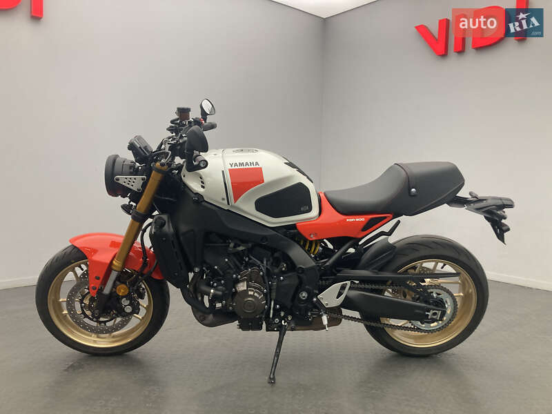 Мотоцикл Классик Yamaha XSR 900
