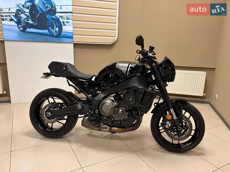Yamaha XSR 900 2024