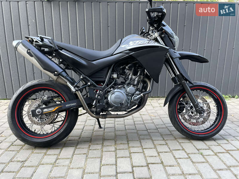 Мото Yamaha XT