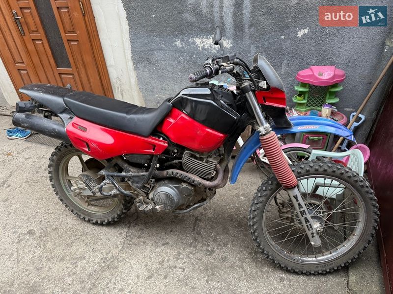 Мотоцикл Классік Yamaha XT