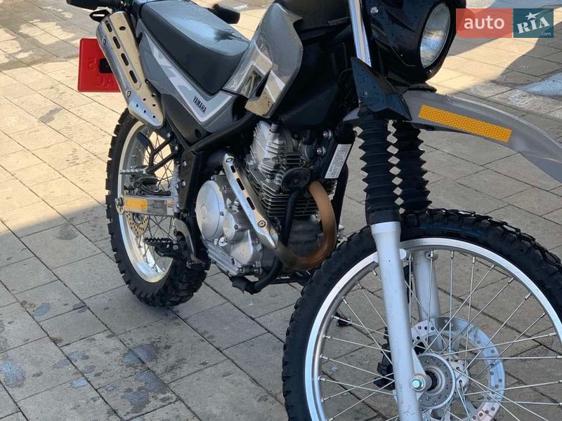 Мотоцикл Классік Yamaha XT