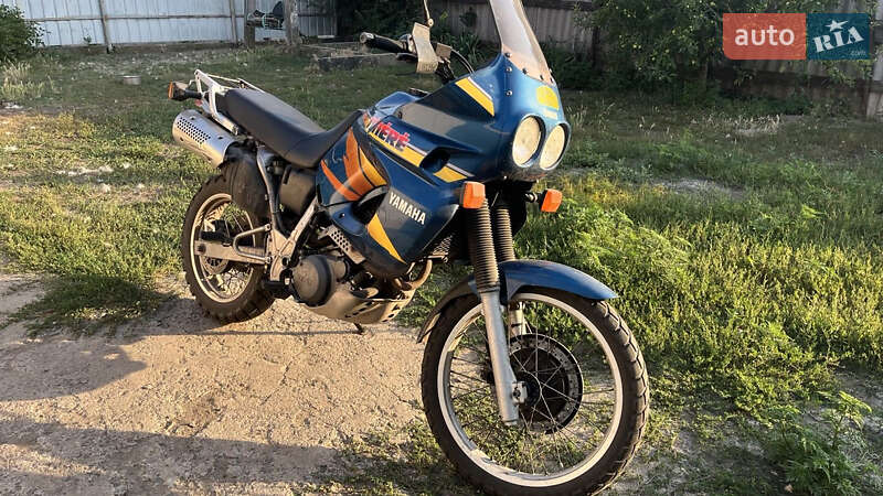 Yamaha XTZ 750 Super Tenere