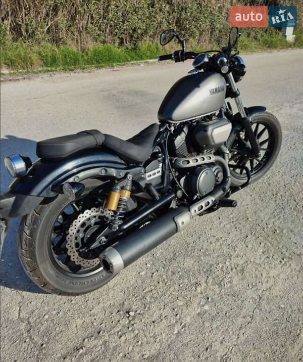 Yamaha XV 950