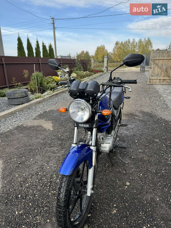 Грузовые мотороллеры, мотоциклы, скутеры, мопеды Yamaha YBR125