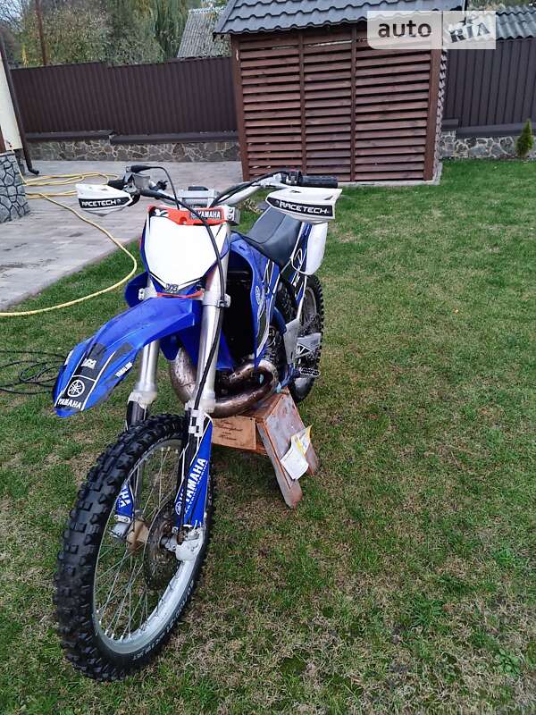 Yamaha YZ 250