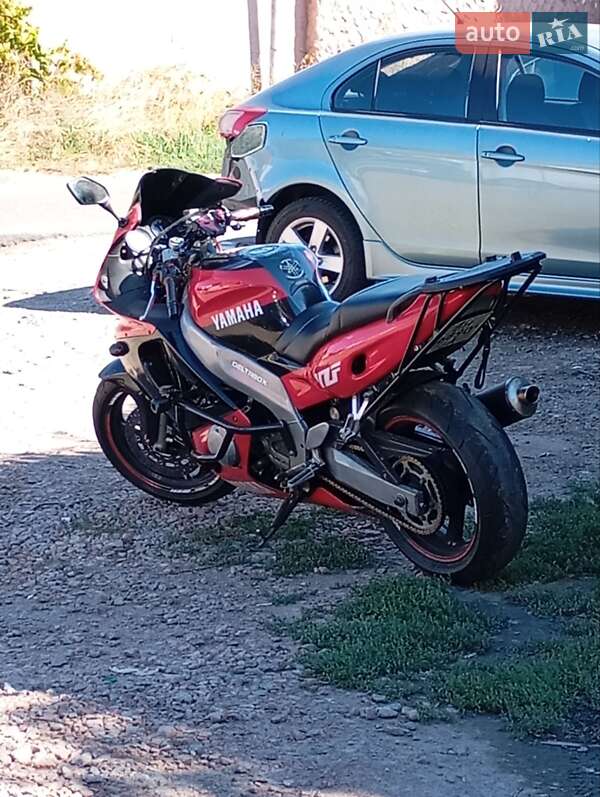 Спортбайк Yamaha YZF 600R Thundercat