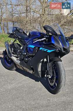 Yamaha YZF R1  2023