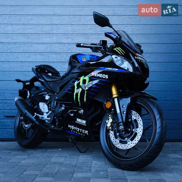 Мотоцикл Без обтікачів (Naked bike) Yamaha YZF-R3