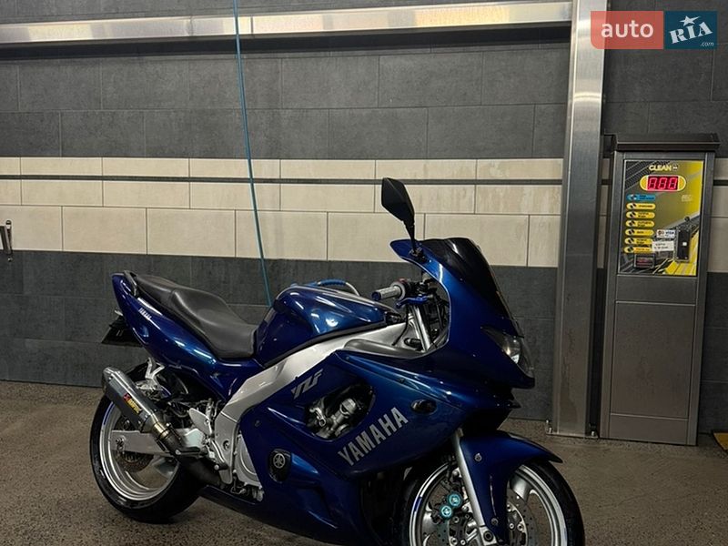 Мотоцикл Спорт-туризм Yamaha YZF