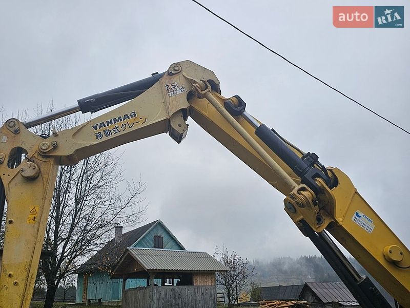 Экскаватор погрузчик Yanmar B17 2013 в Яблунице