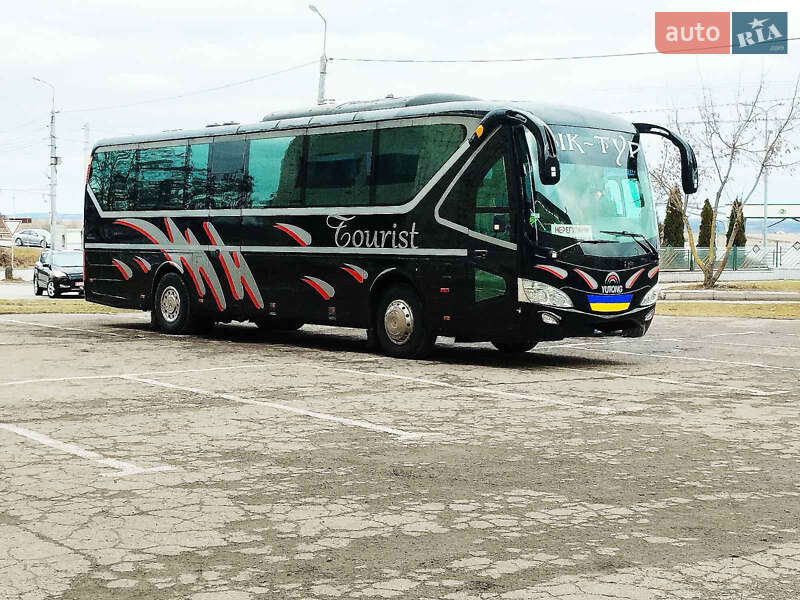 Туристичний / Міжміський автобус YUTONG ZK 6119HA