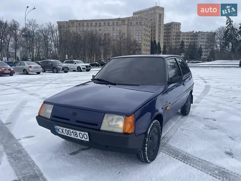 ЗАЗ 1102 Таврія-Нова