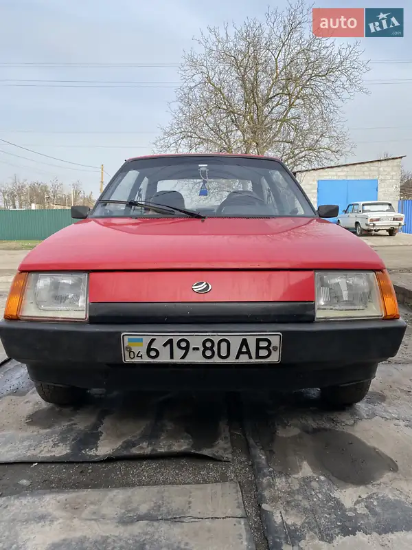 ЗАЗ 1102 Таврія-Нова
