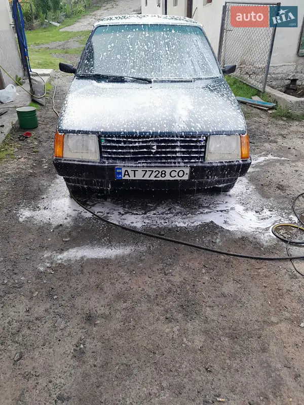 ЗАЗ 1102 Таврія-Нова