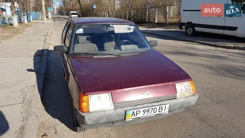 ЗАЗ 1102 Таврія-Нова