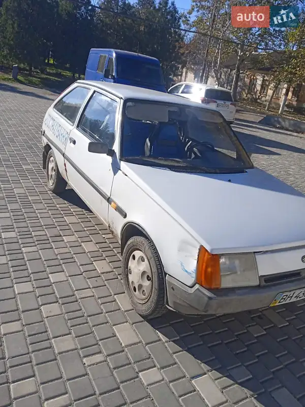 ЗАЗ 1102 Таврія-Нова