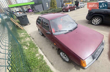 ЗАЗ 1102 Таврия-Нова  2004