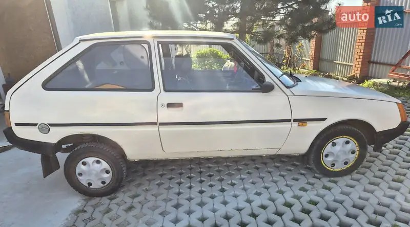 ЗАЗ 1102 Таврія-Нова