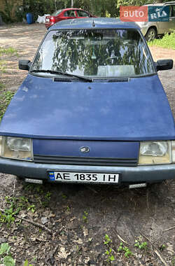 ЗАЗ 1102 Таврия-Нова  2001