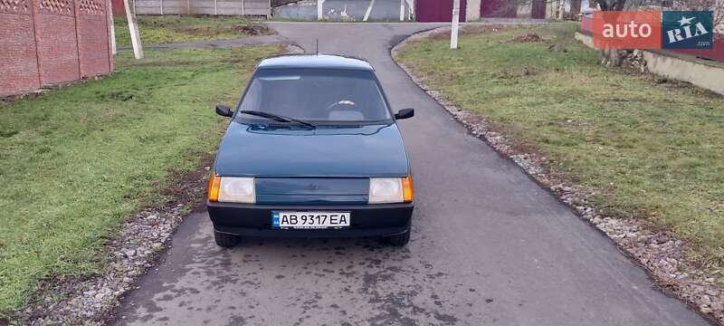 ЗАЗ 1102 Таврія-Нова