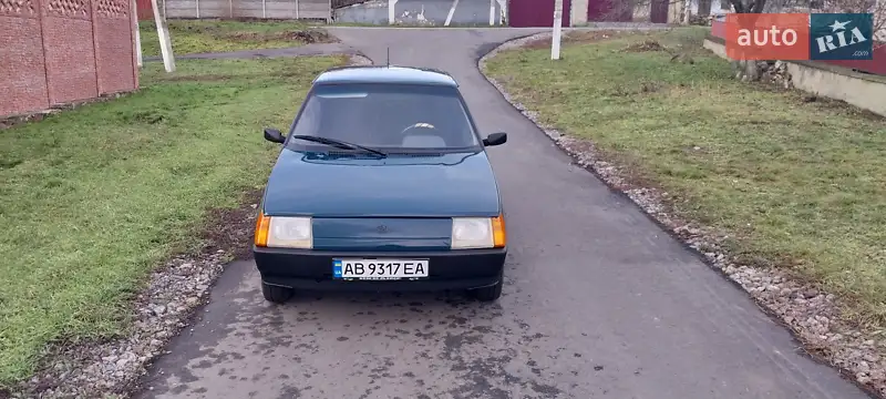 ЗАЗ 1102 Таврія-Нова