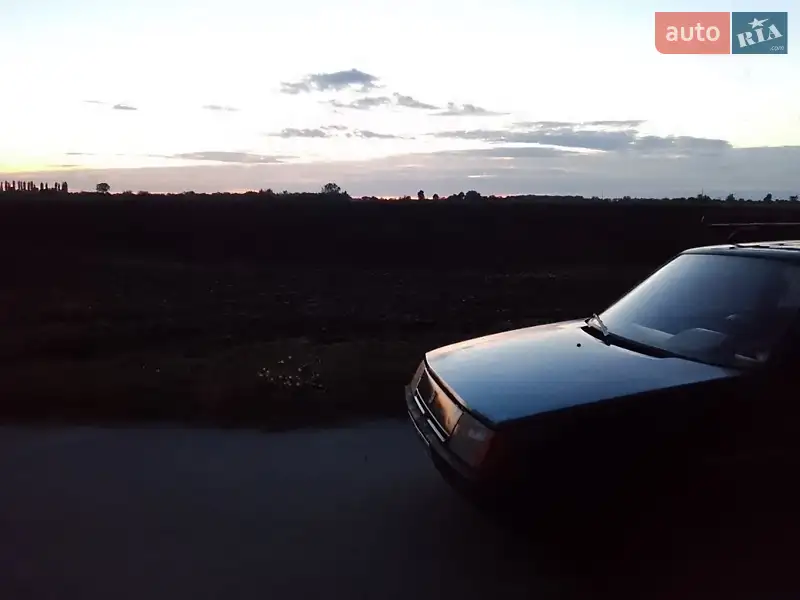 ЗАЗ 1102 Таврія-Нова