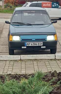 ЗАЗ 1102 Таврия-Нова  2001