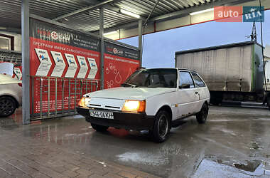 ЗАЗ 1102 Таврия-Нова  2001