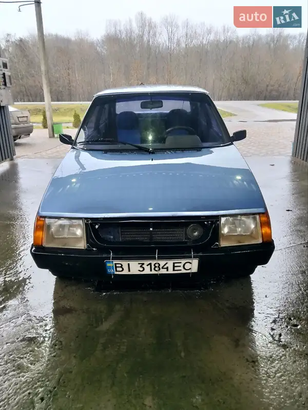 ЗАЗ 1102 Таврія-Нова
