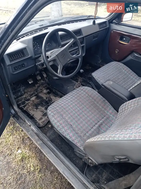 ЗАЗ 1102 Таврія-Нова 2002