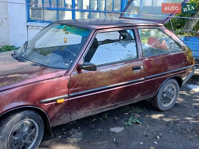 ЗАЗ 1102 Таврія-Нова