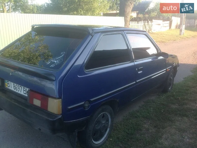 ЗАЗ 1102 Таврія-Нова