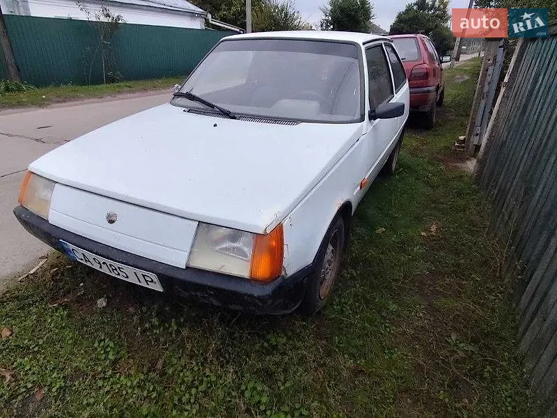 ЗАЗ 1102 Таврія-Нова