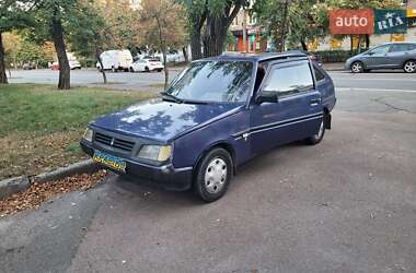 ЗАЗ 1102 Таврия  2003