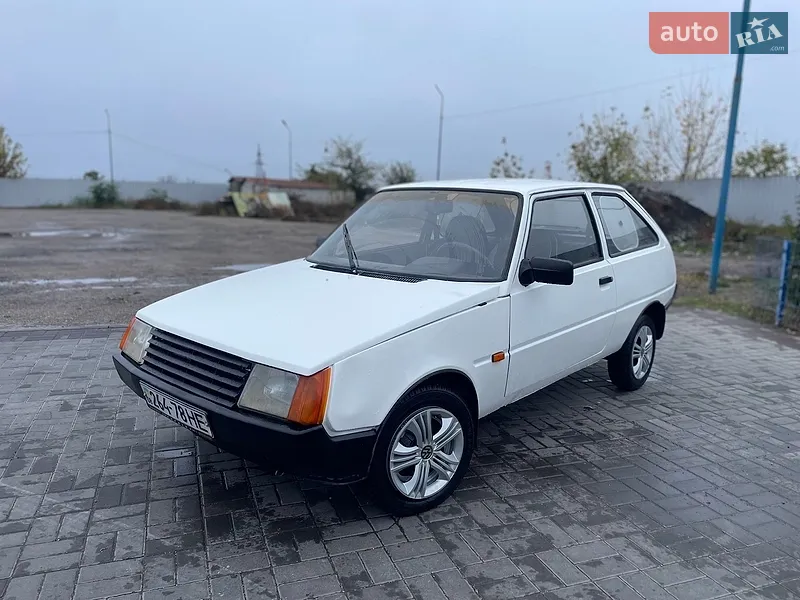 ЗАЗ 1102 Таврія