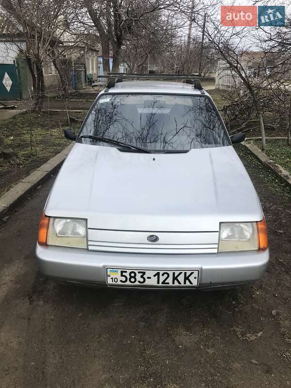 Хетчбек ЗАЗ 1103 Славута