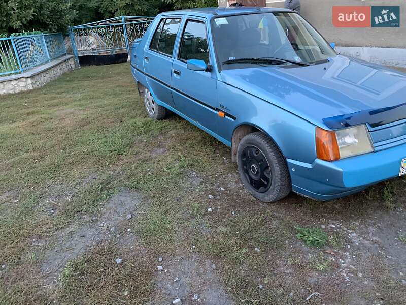 ЗАЗ 1103 Славута