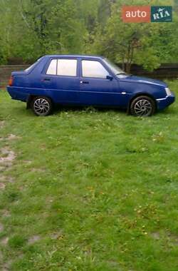 ЗАЗ 1103 Славута 2004